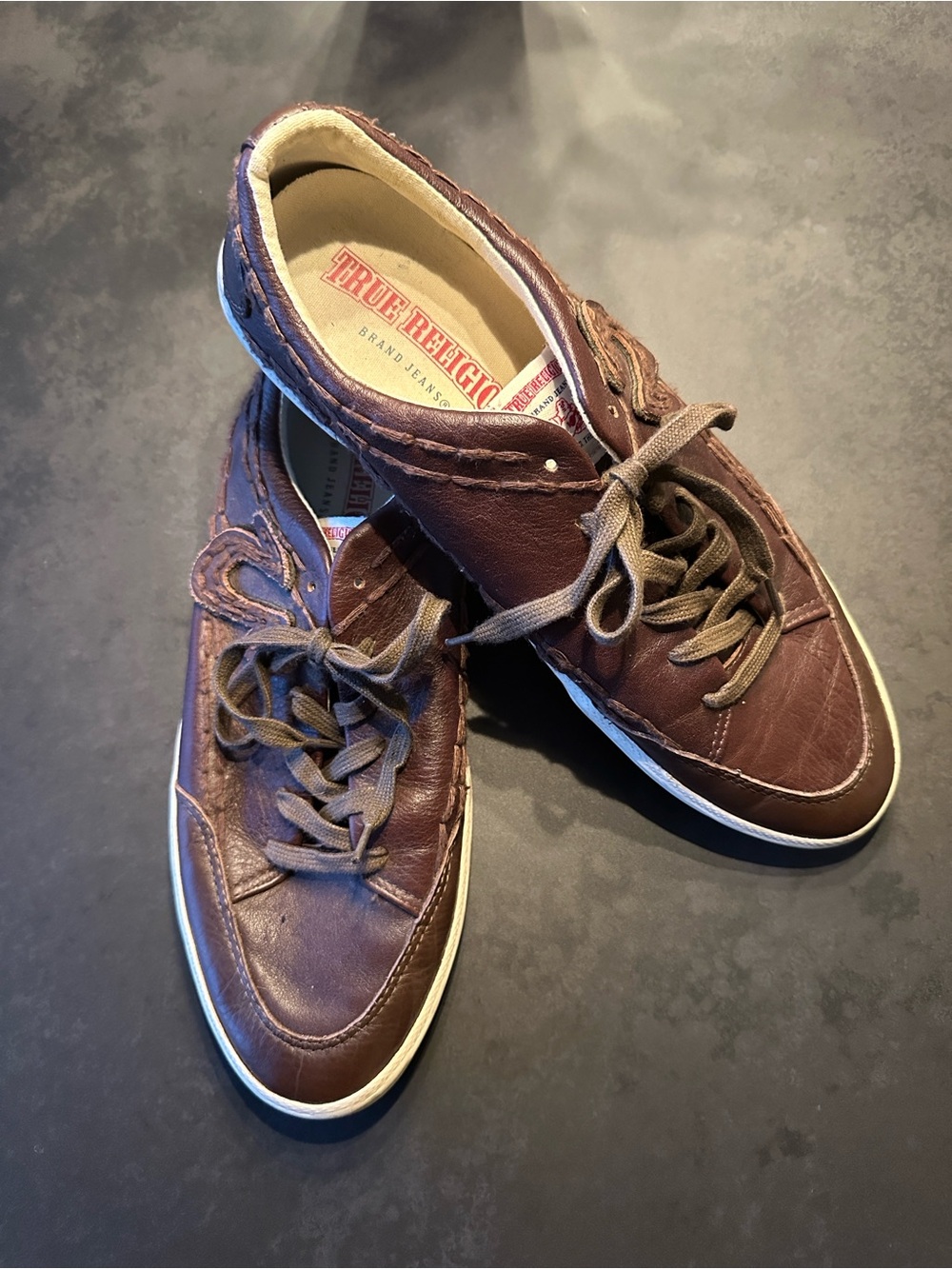 True Religion Men’s Brown Leather Lace-Up Sneakers Like New!